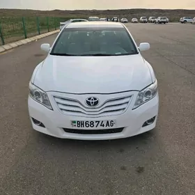 Toyota Camry 2010