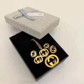 Gucci komplekt cepochka kulon