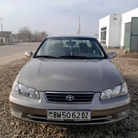 Toyota Camry 1999