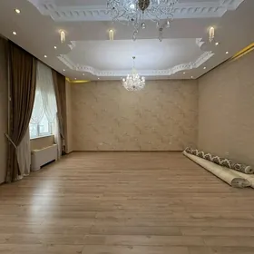 GOGUL POL ELITKA 4 KOMNAT