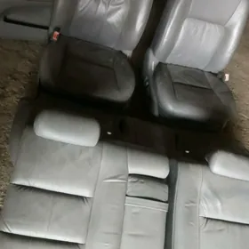 Duty kemri sidenya salony