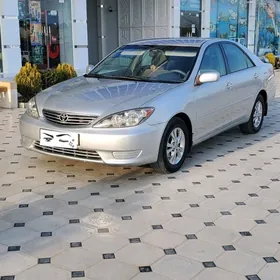 Toyota Camry 2005