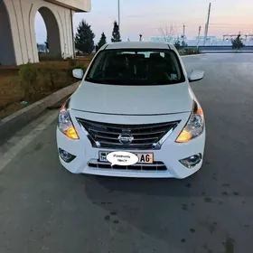 Nissan Versa 2017