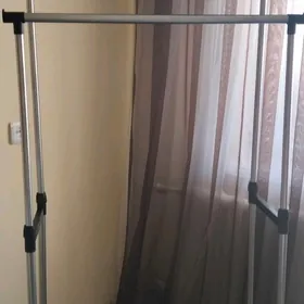 стойка для одежды