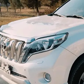 Toyota Land Cruiser Prado 2014