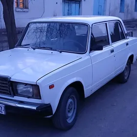 Lada 2107 1986