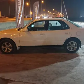 Toyota Camry 1995