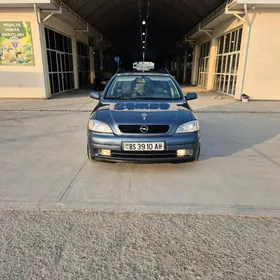 Opel Astra 2000