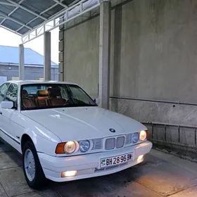 BMW 525 1990