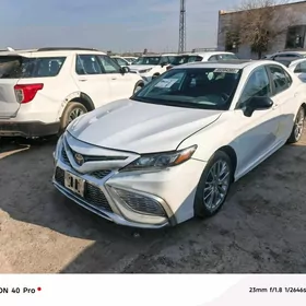 Toyota Camry 2023