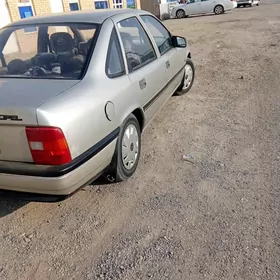 Opel Vectra 1990