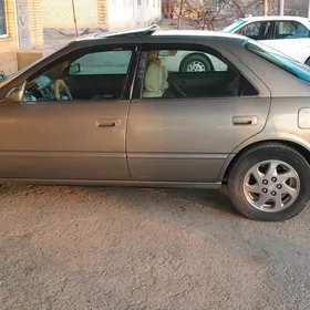 Toyota Camry 1998