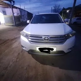 Toyota Highlander 2011