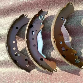 kalotga corolla 2011