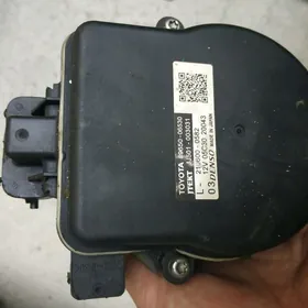 Rulewoý matorçik 3,5 camry