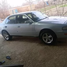 Toyota Camry 1993
