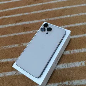 iphone 16 pro max owurlen