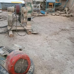 Haraz Generator Zapças