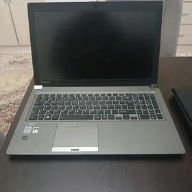 Toshiba i7