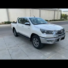 Toyota Hilux 2022