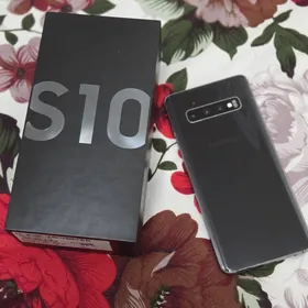 Samsung S10 8/128 2Sim