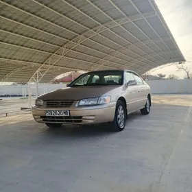 Toyota Camry 1998