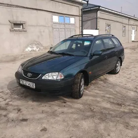 Toyota Avensis 2002