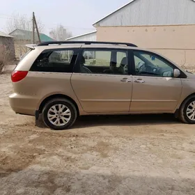 Toyota Sienna 2007