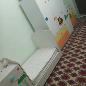 детиски гарнатур креват