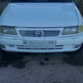 Opel Astra 1995