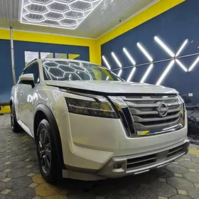 Nissan Pathfinder 2022