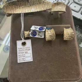 gyzyl komplekt nabor