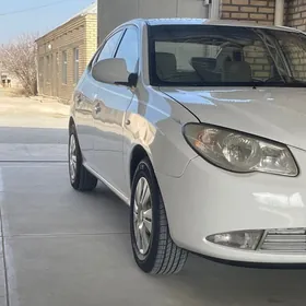 Hyundai Elantra 2010