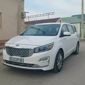 Kia Sedona 2020