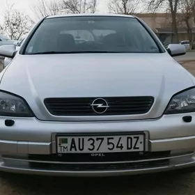 Opel Astra 2003