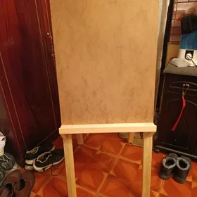 Мольберт новый