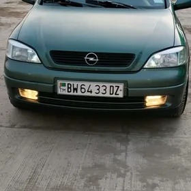 Opel Astra 2000