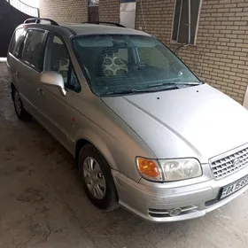 Hyundai Elantra 2003