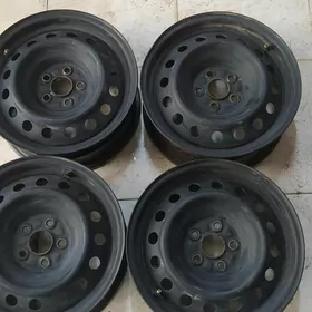 tayota dikska 15 lik