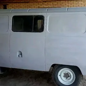 UAZ 469 2002