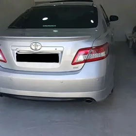 Toyota Camry 2011