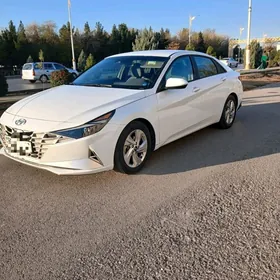 Hyundai Elantra 2021