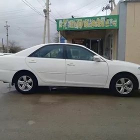 Toyota Camry 2003