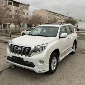 Toyota Land Cruiser Prado 2014