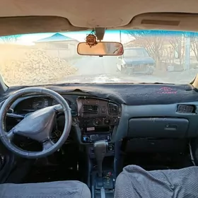Toyota Camry 1992