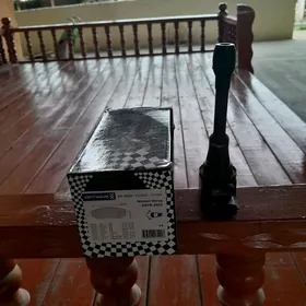 nissan versa 2011y hecbek