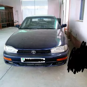 Toyota Camry 1992