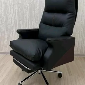 Koza kreslo.Direktorskiy kresl