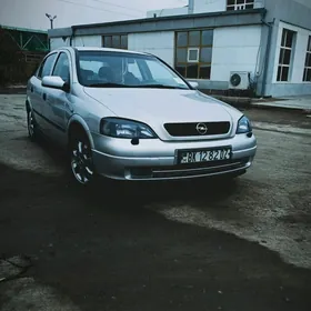 Opel Astra 2000