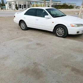 Toyota Camry 1997